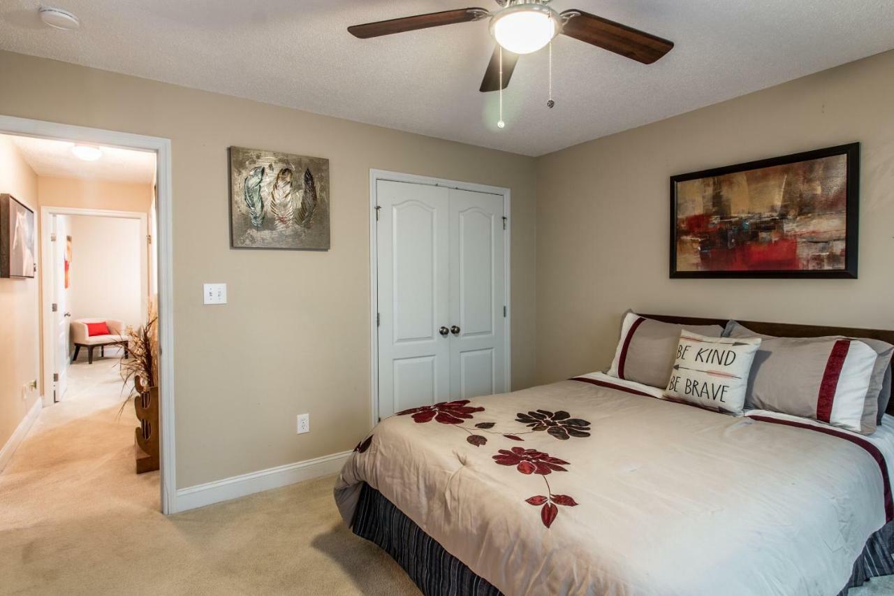 Villa Rockett! Your Sweet Home Away From Home! Huntsville Exterior photo